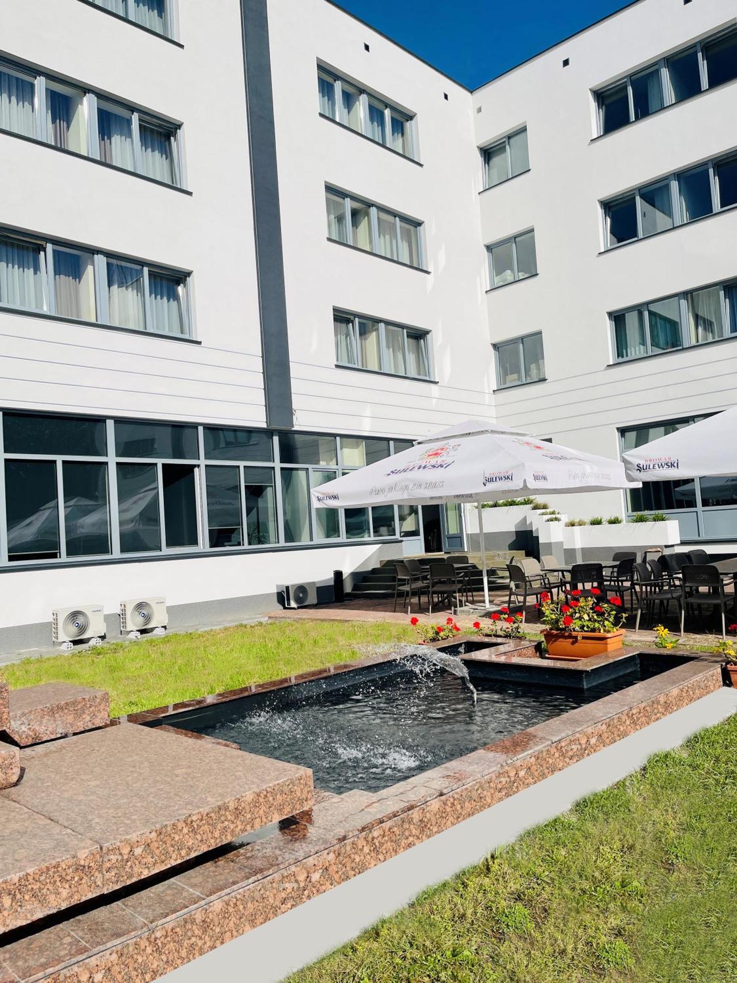 Отель Cks Warszawa Экстерьер фото